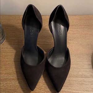 Vince d’orsay pump